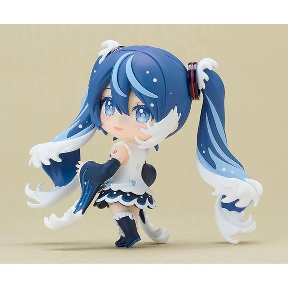(PRE-ORDER: JUN 2027) Good Smile Vocaloid Nendoroid Hatsune Miku Katsushika Hokusai Collaboration Ver. (Rella) Figure