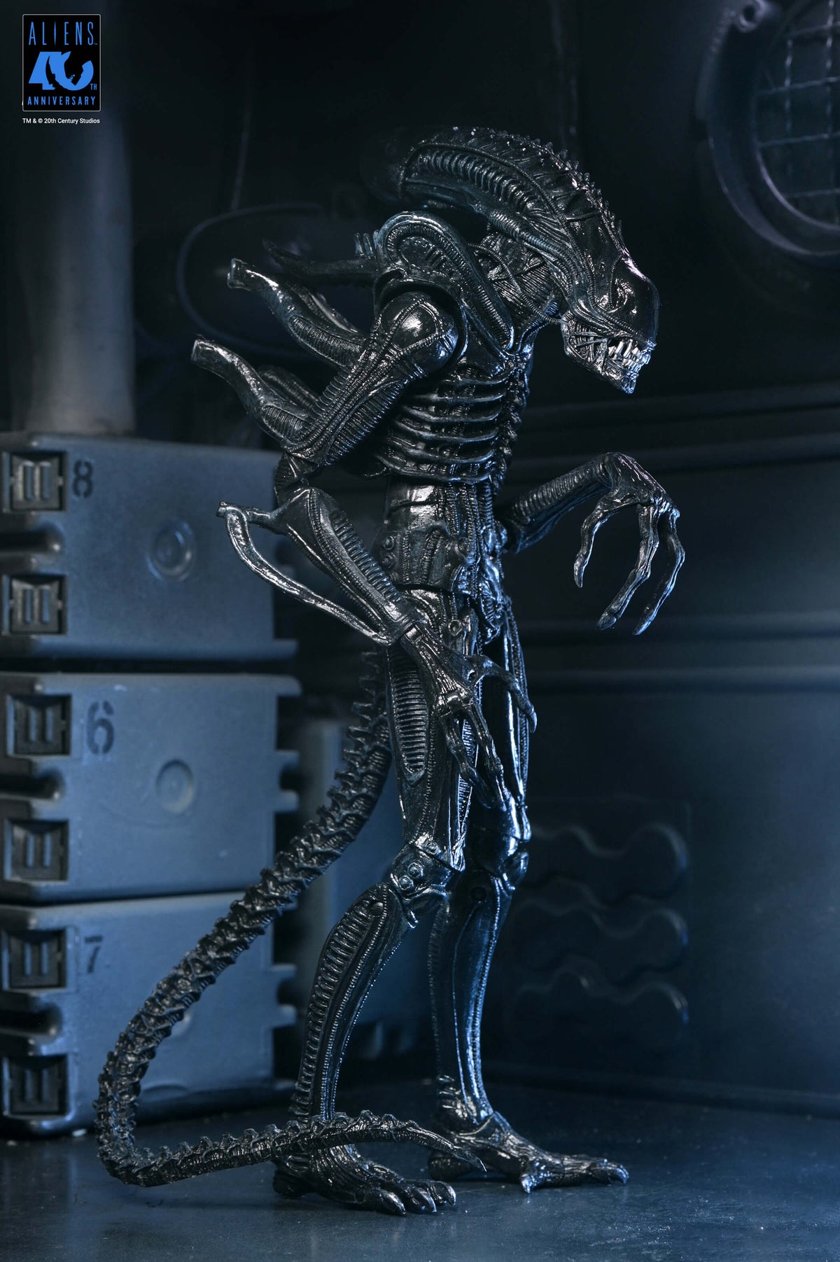 NECA Aliens 40th Anniversary Ultimate Warrior Xenomorph