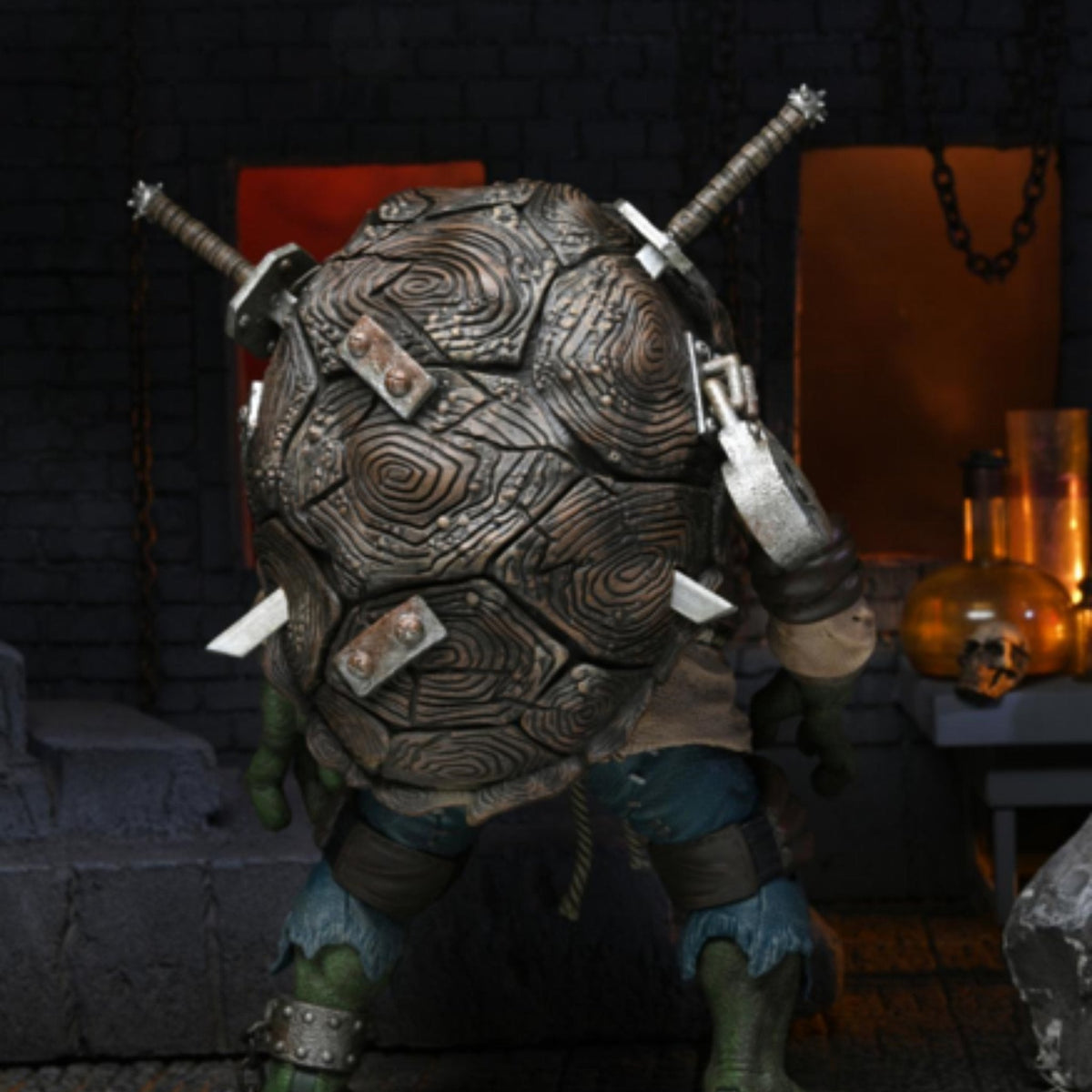 NECA Universal Monsters Teenage Mutant Ninja Turtles Leonardo