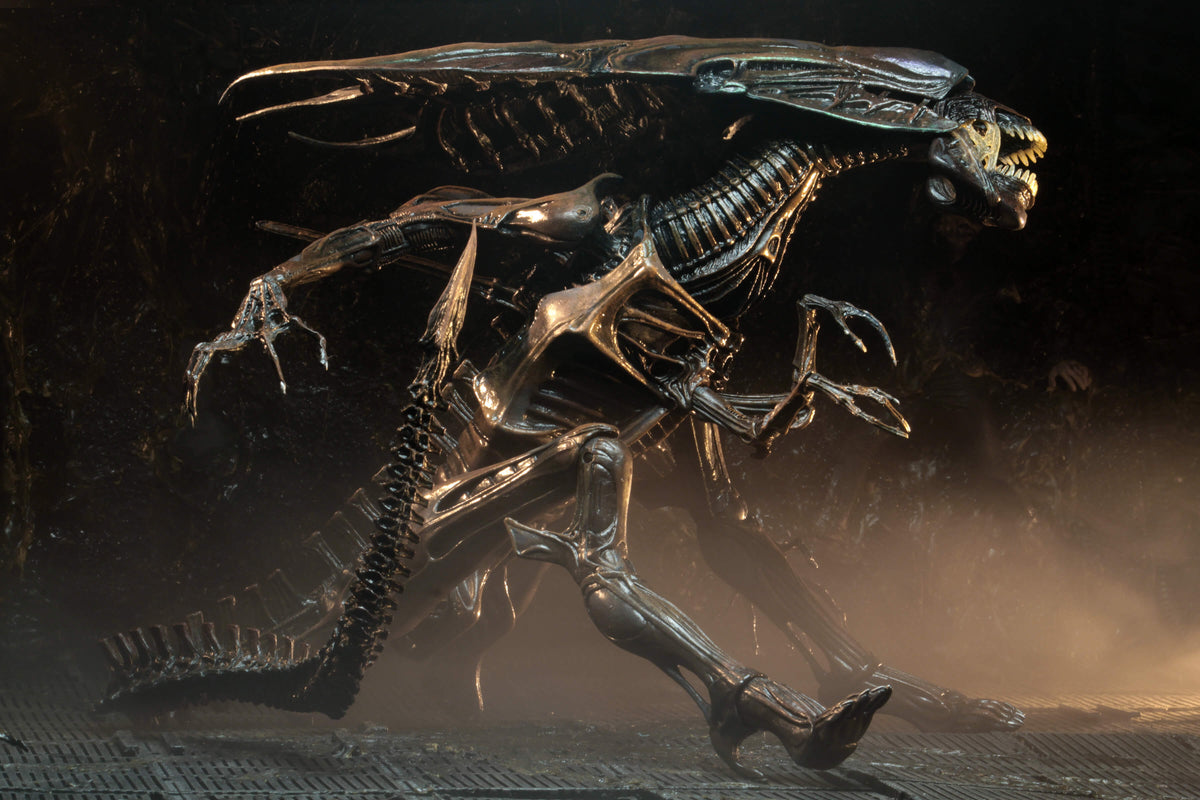 NECA Alien Resurrection Ultra Deluxe Deluxe Queen