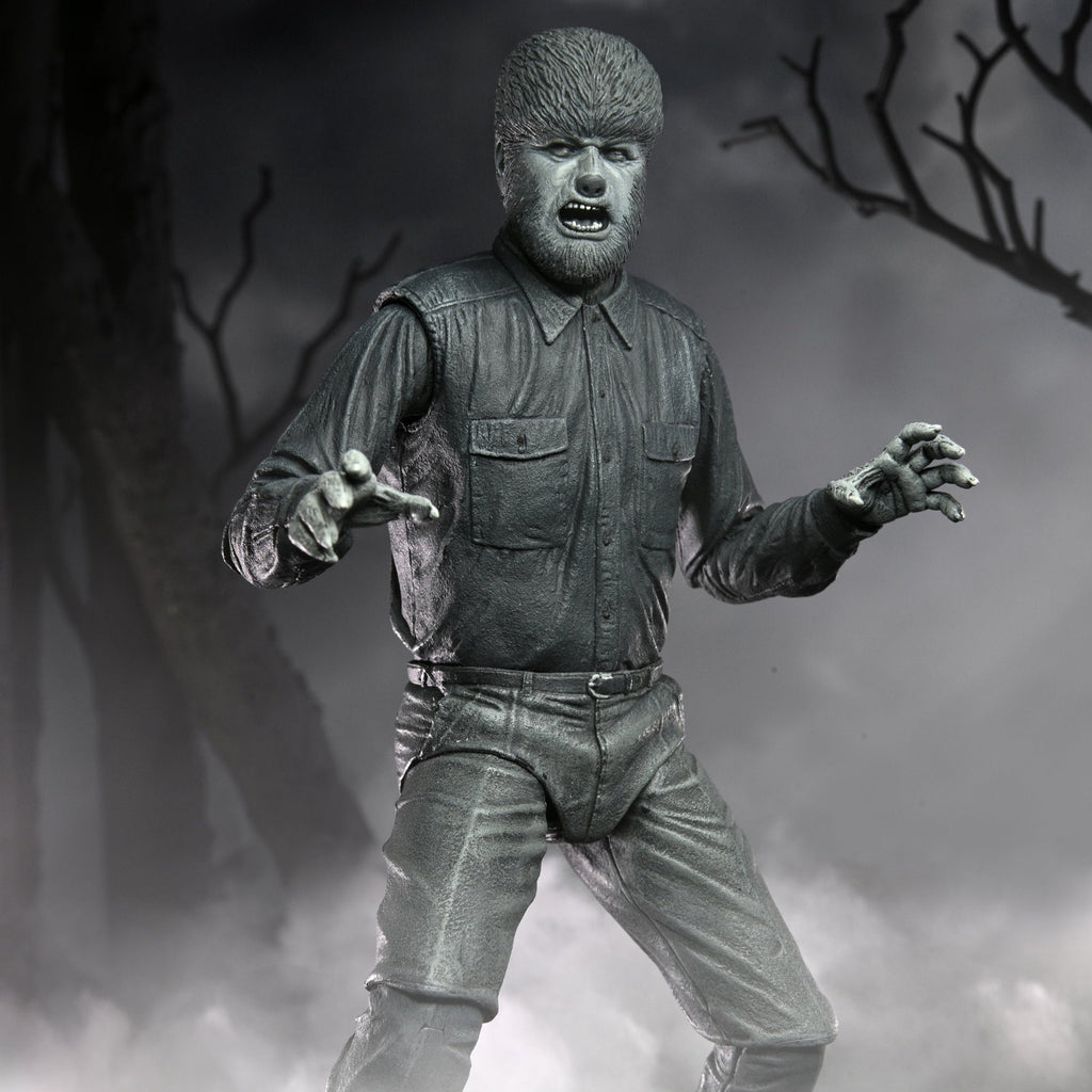 NECA Universal Monsters Ultimate Wolf Man (Black & White)