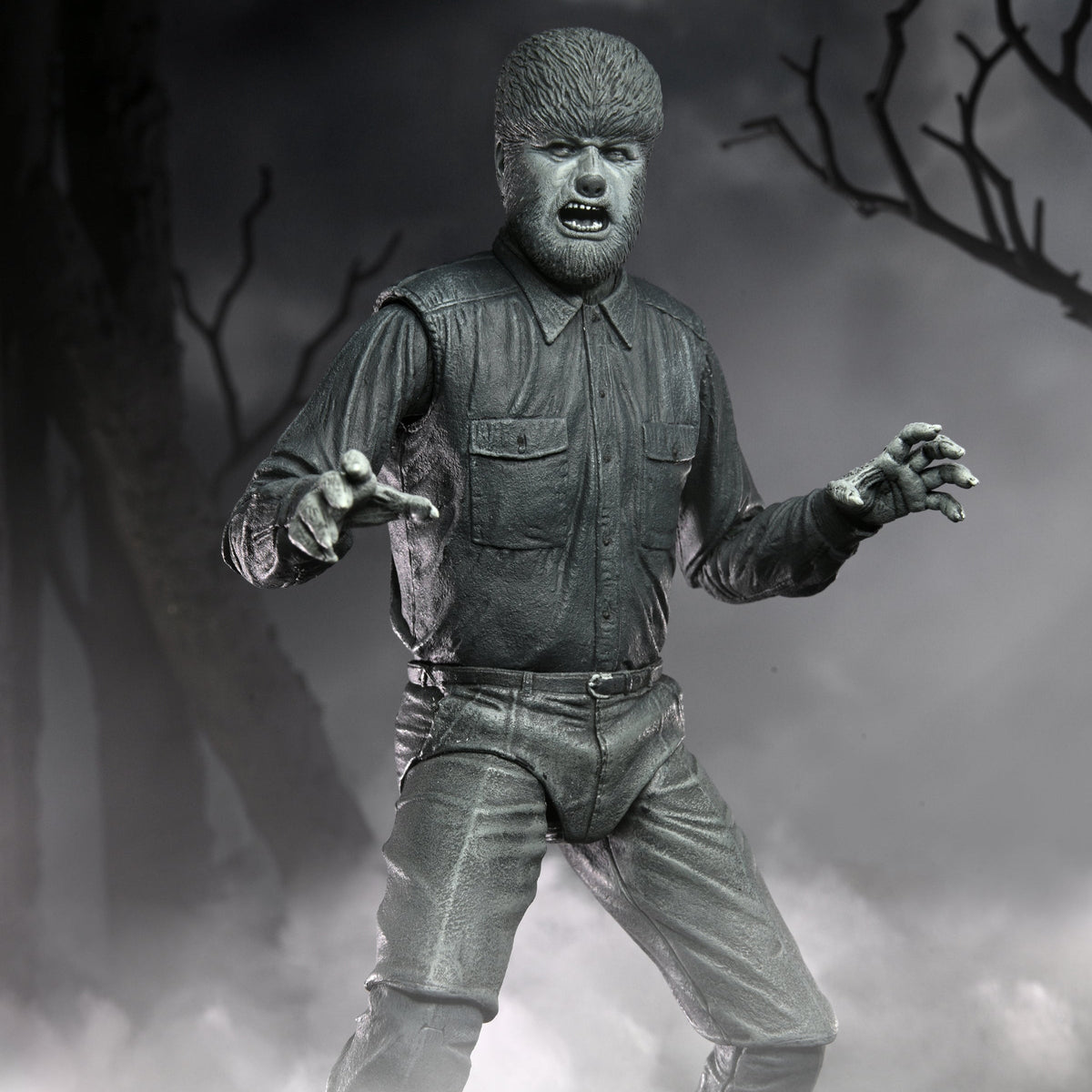 NECA Universal Monsters Ultimate Wolf Man (Black & White)