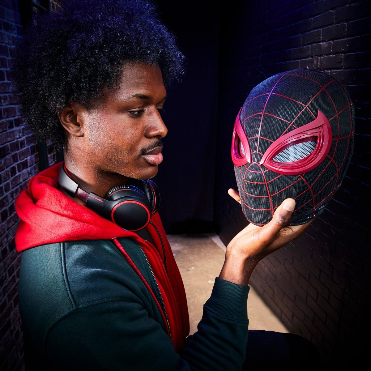 Marvel Legends Series Premium Roleplay Miles Morals Expressive Mask