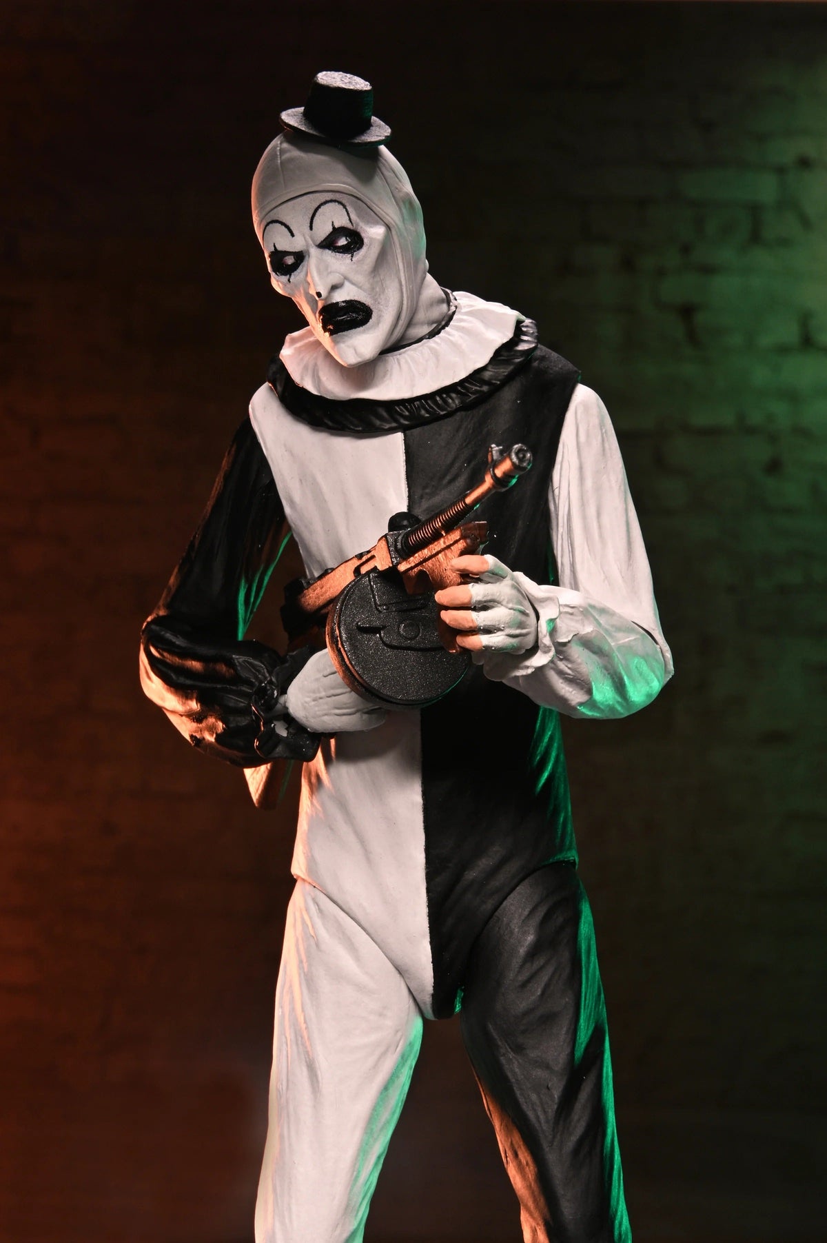 NECA Terrifier 2 Ultimate Art the Clown & The Little Pale Girl