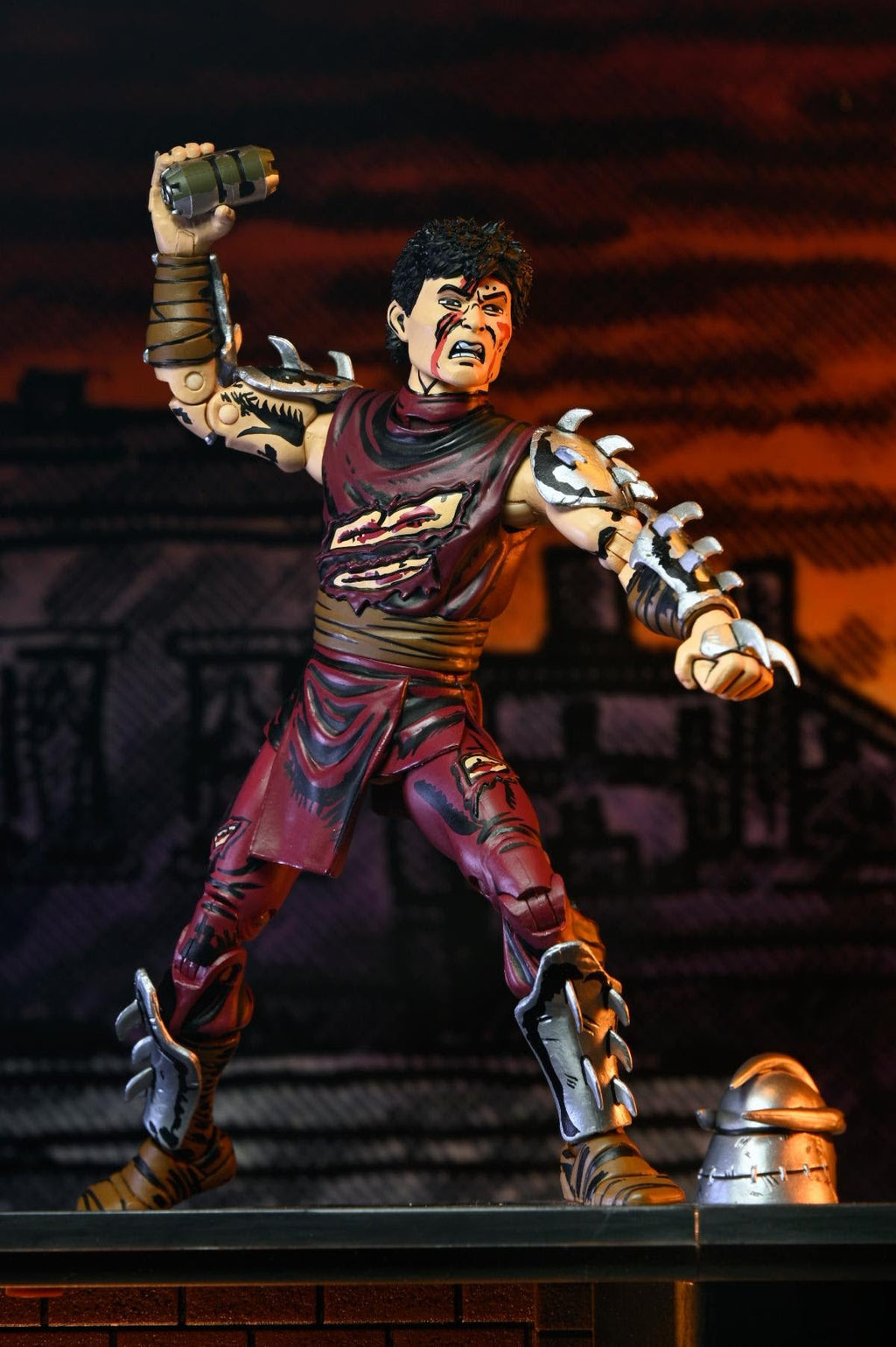 NECA Teenage Mutant Ninja Turtles Mirage Battle Damaged Shredder