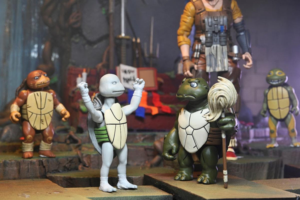 NECA Teenage Mutant Ninja Turtles Casey Marie with Baby Odyn & Uno (The Last Ronin- The Lost Years)