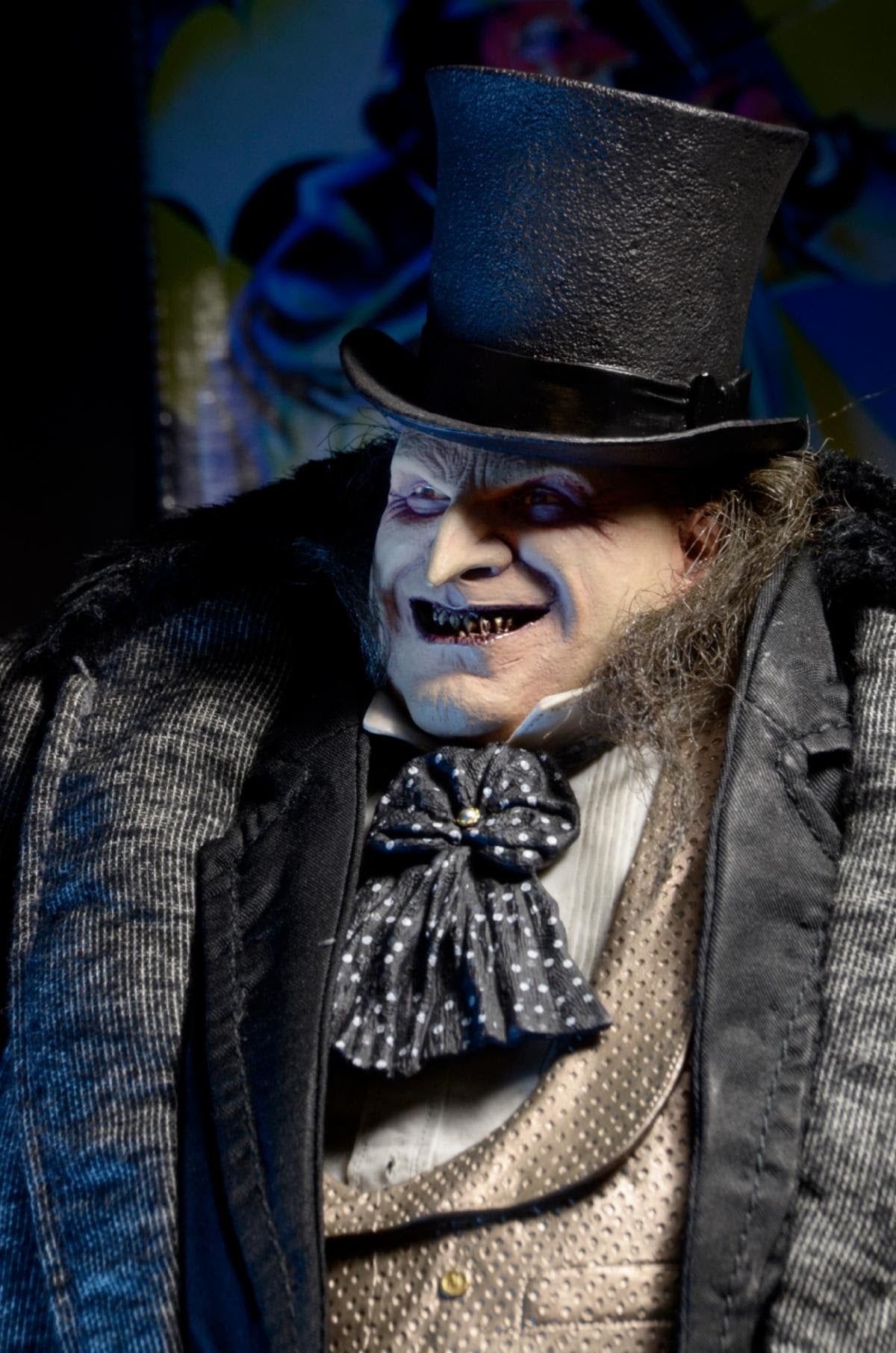 NECA Quarter Scale Batman Returns Danny Devito Mayoral Penguin (1:4 Scale)