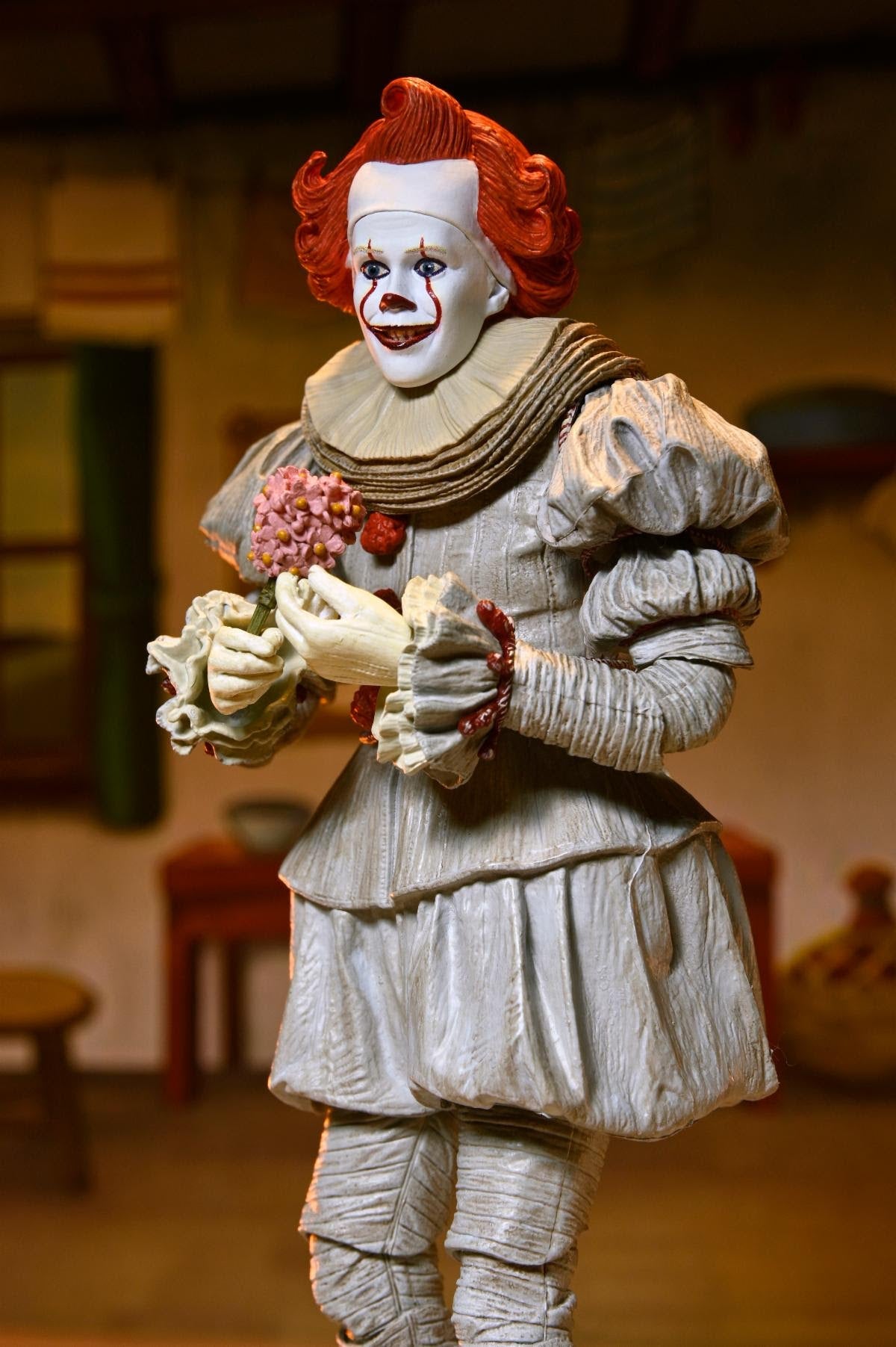 NECA IT: Welcome to Derry Ultimate Bob Gray as Pennywise