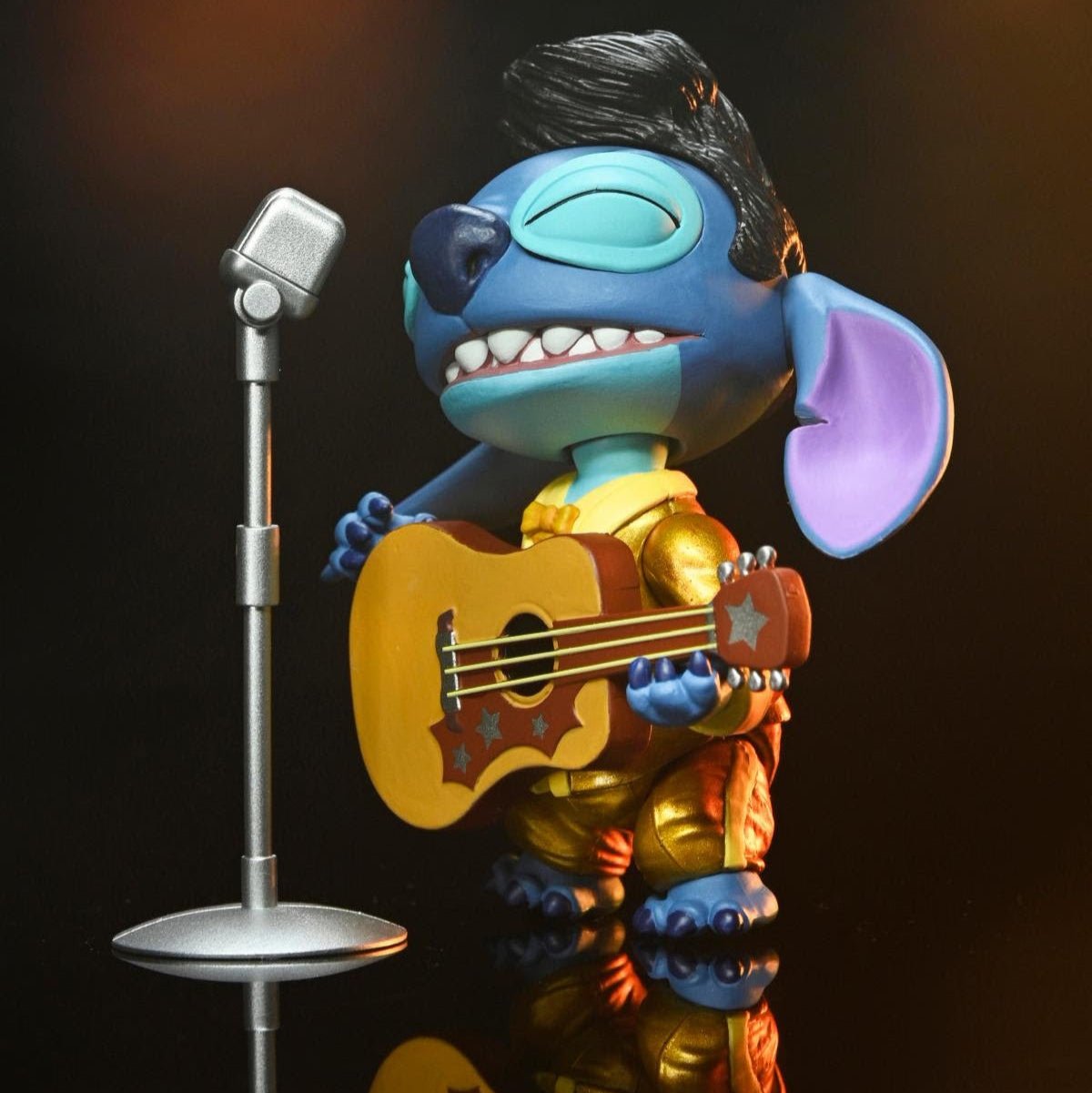 NECA Disney: Lilo & Stitch Ultimate Gold Suit Elvis Stitch